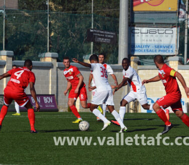 Valletta vs Naxxar L